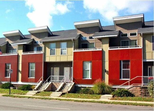 The Summit - The Summit Apartments