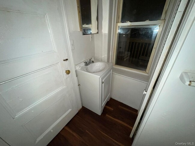 Photo - 30 E Main St Unit 6