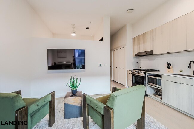 Photo - 2623 Keene St Unit 528