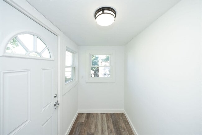 61 Rodney St Unit G
