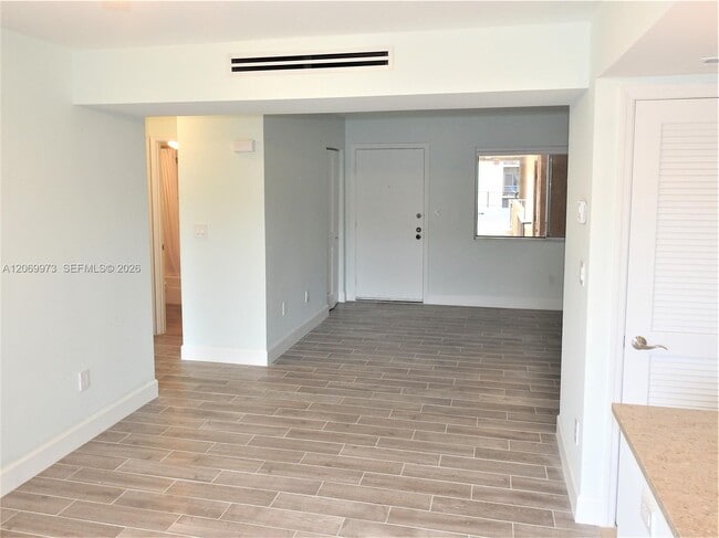 Photo - 8401 SW 107th Ave Unit 211E