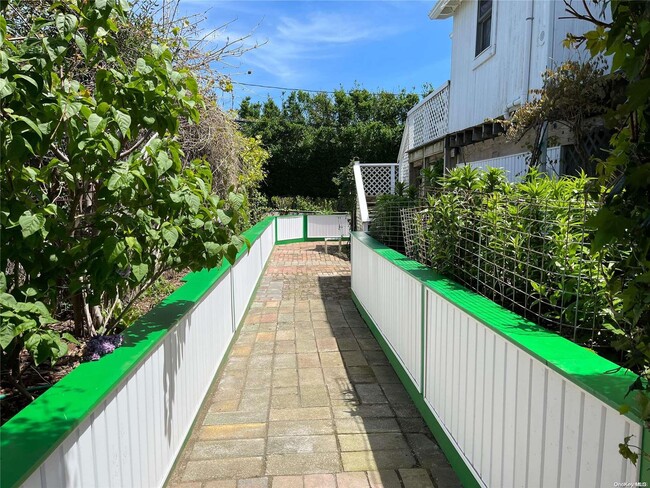 Building Photo - 4 Surf View Walk Rental