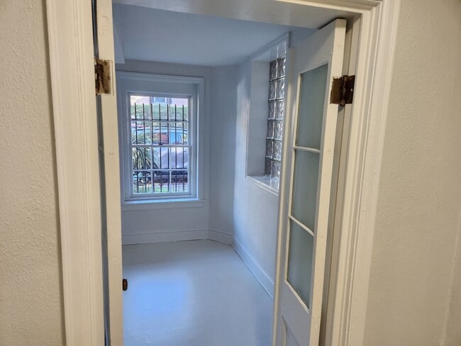 Photo - 229 E Gordon St Unit Apt. 1A