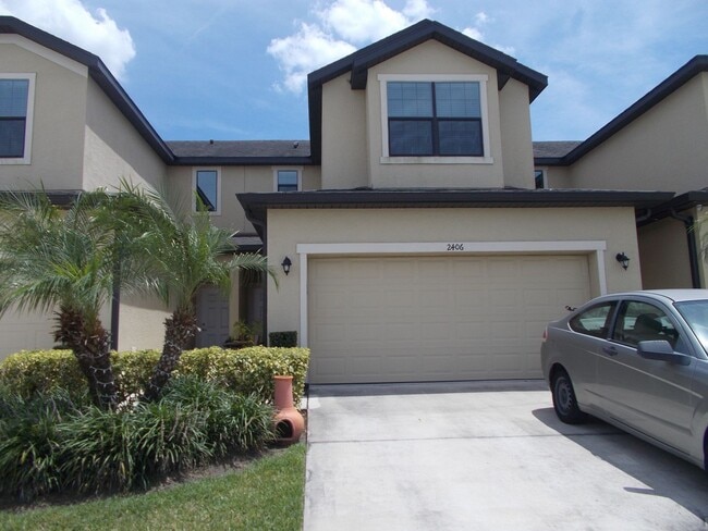Building Photo - 2406 Seven Oaks Dr Rental