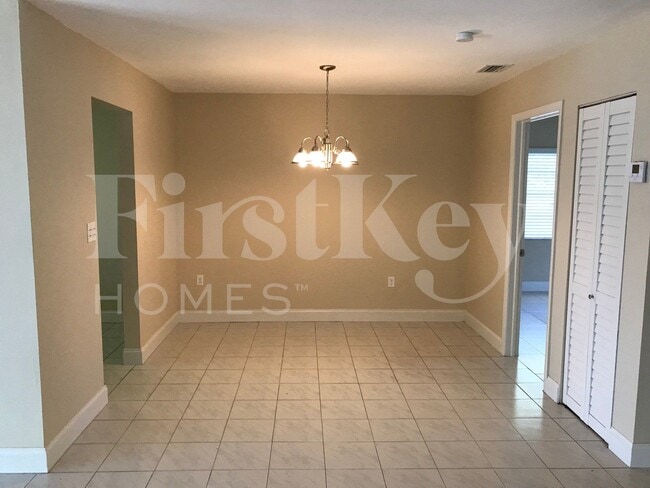 Photo - 21102 SW 97th Pl