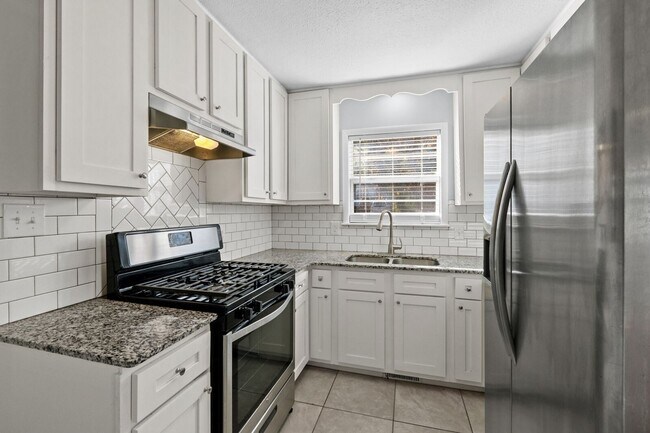 Photo - Arrowhead Duplex Unidad 1710