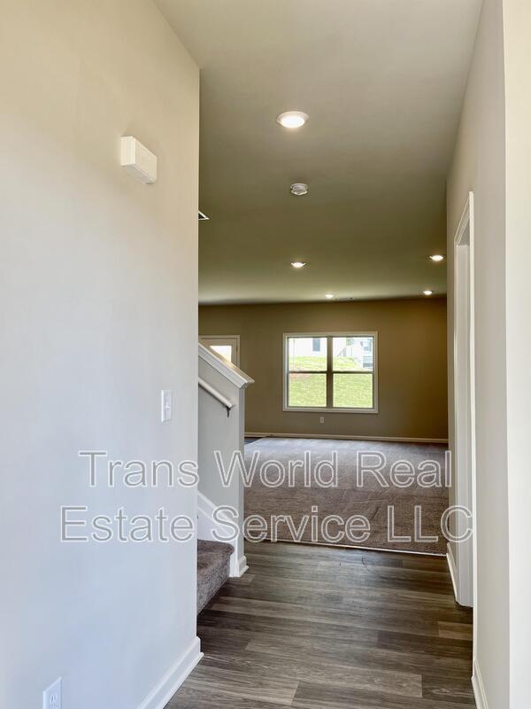 Photo - 114 Auburn Depot Dr