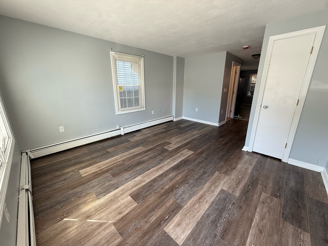 Living room - 16 Wisdom Ave Unit 16 Wisdom Ave Providence