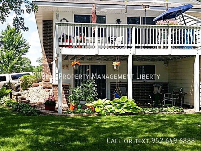 Photo - 10425 Decatur Cir