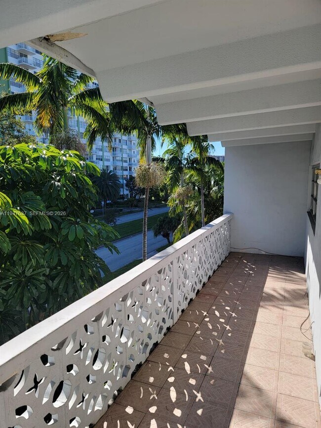 Photo - 2005 Sans Souci Blvd Unit 303