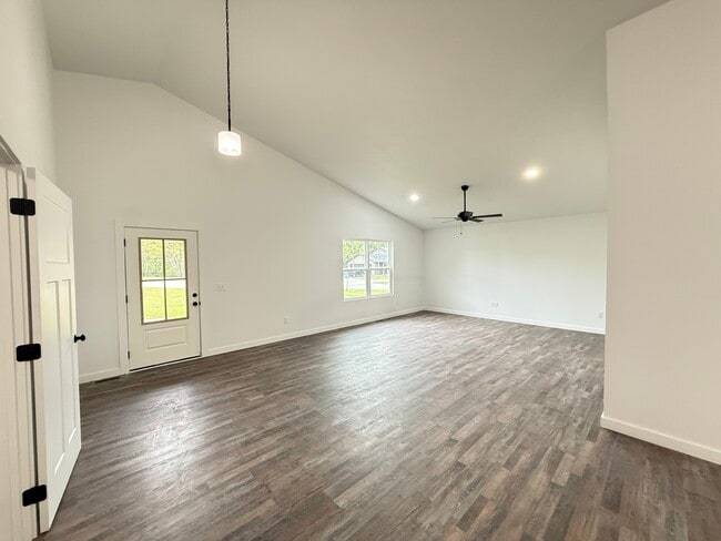 Photo - 158 Sky View Meadow Dr