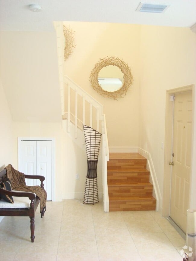 Building Photo - 17718 NW 59th Ave Rental