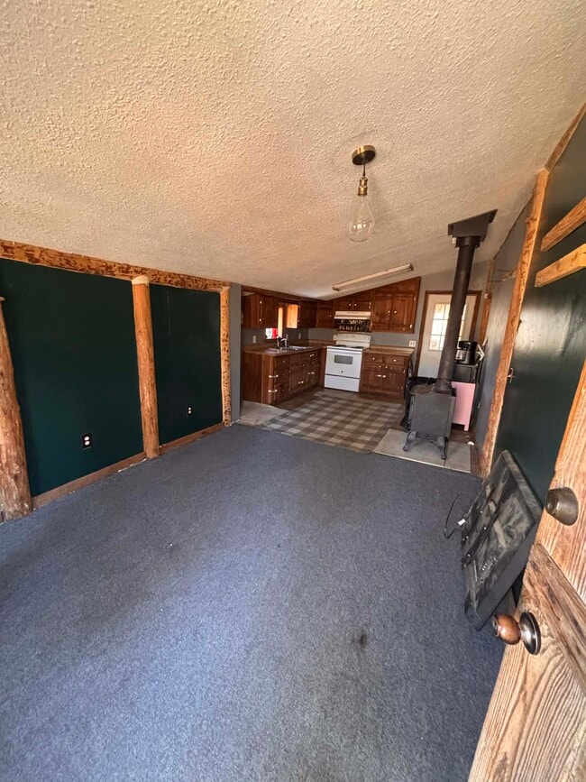 Building Photo - 73 Allen Dr