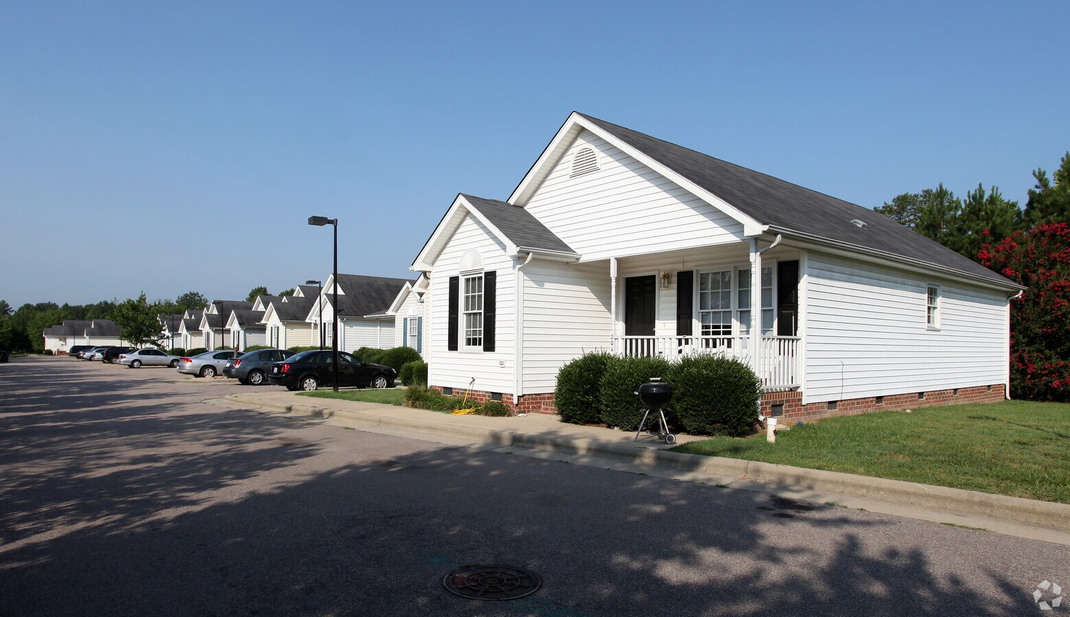 Photo - Charleston Commons Apartments