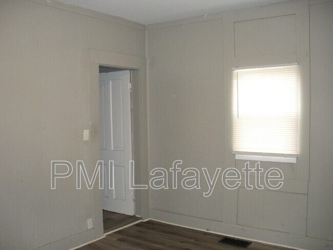 Photo - 1914 State St Unit 2