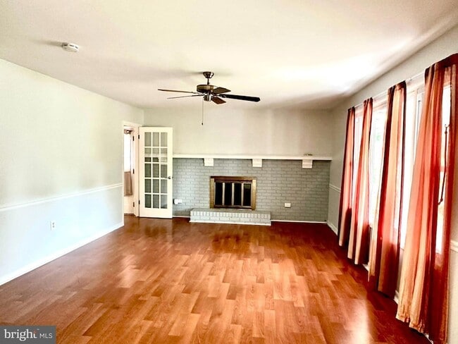 Photo - 3535 Duke St