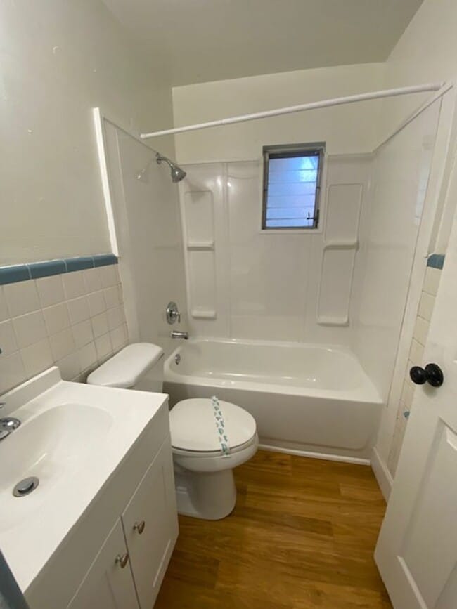 Photo - 2 Bed 1 Bath Home | Pet Friendly with Fenced Yard | Washer Dryer Hook Ups | Section 8 Welcome