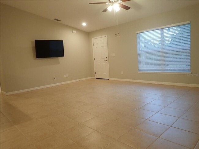 Photo - 11200 Chalet Ave