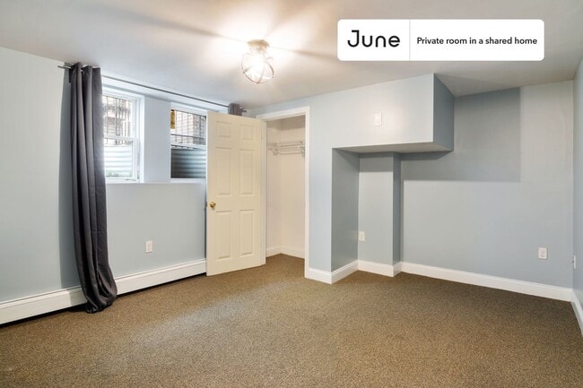Photo - Room in Shared 4 bed/2 bath home Unidad D