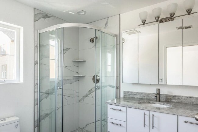 45 Blackbird Cir