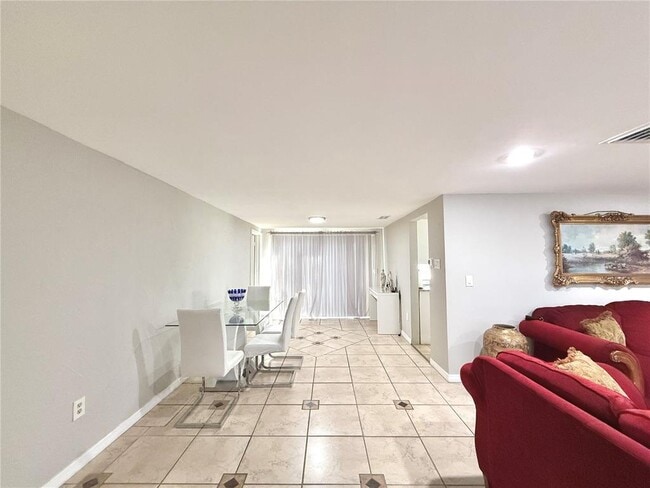 Photo - 8516 Arrowhead Row