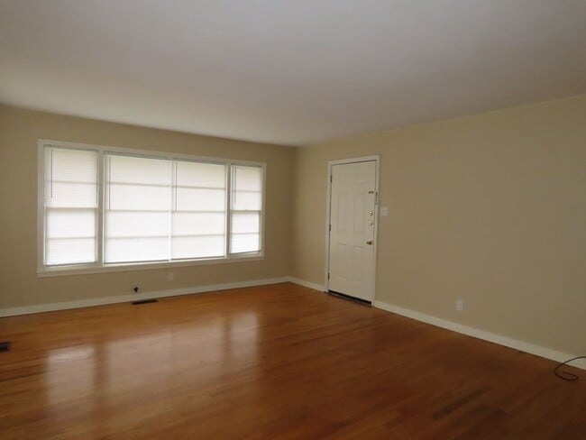 Photo - Updated 3 Bedroom, 1 Bathroom Home in Tyler