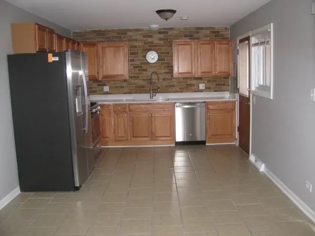 Photo - 8052 W Lyons St