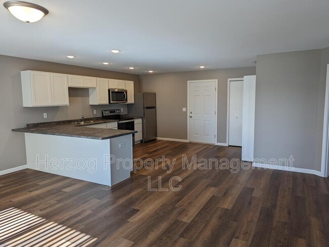 Photo - 1810 6th Ave E Unidad Apt. #200