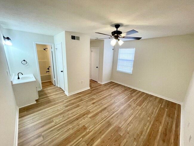 Photo - 1 bed 1 bath for rent in Flowood!! Unidad 1