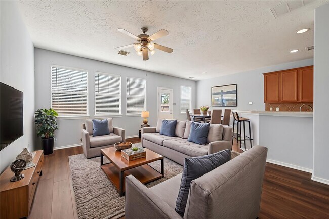 Photo - 3216 Victorian Manor Ln