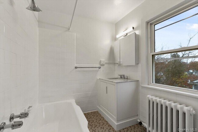 Photo - 116 Corlies Ave Unit 3F