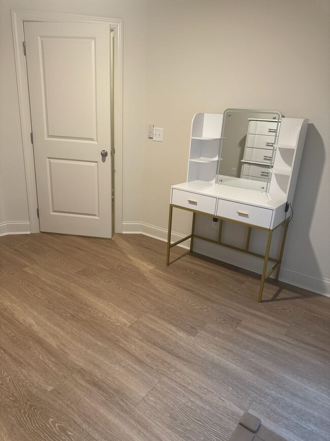 Photo - Glenwood Townhomes Unit #103