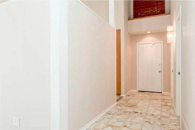 616 Placid Cir