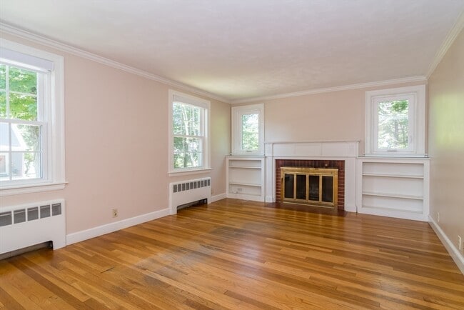 Photo - 15 Charles St