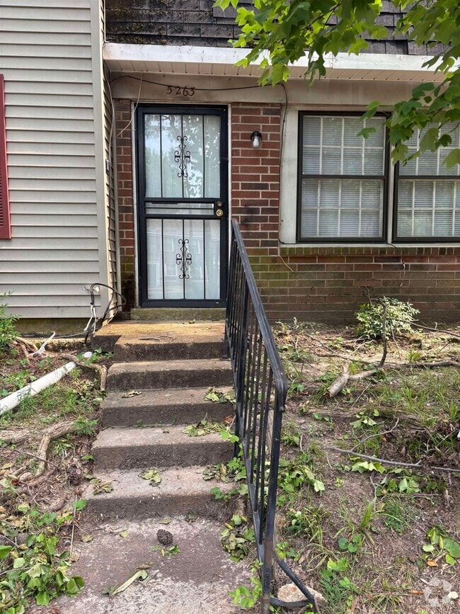 Building Photo - 5263 Flowering Peach Dr Rental