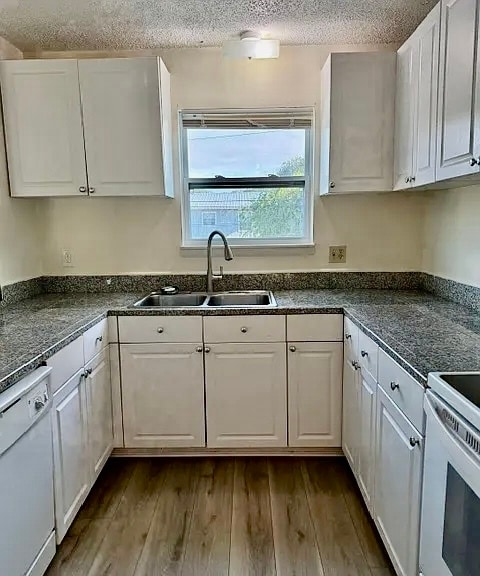 Photo - 208 9th St Unit B