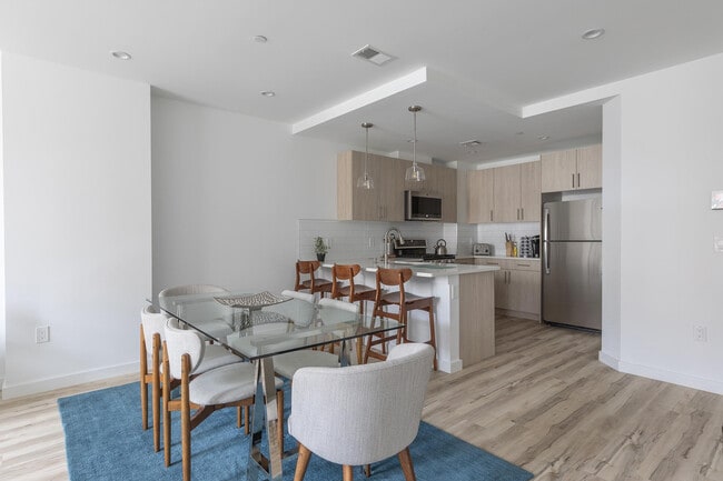 300 Marshall Dr Unit SI FL4-ID1041928P