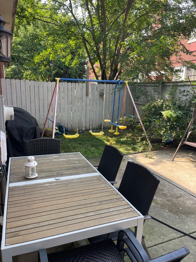 Photo - 1160 Osterman Ave