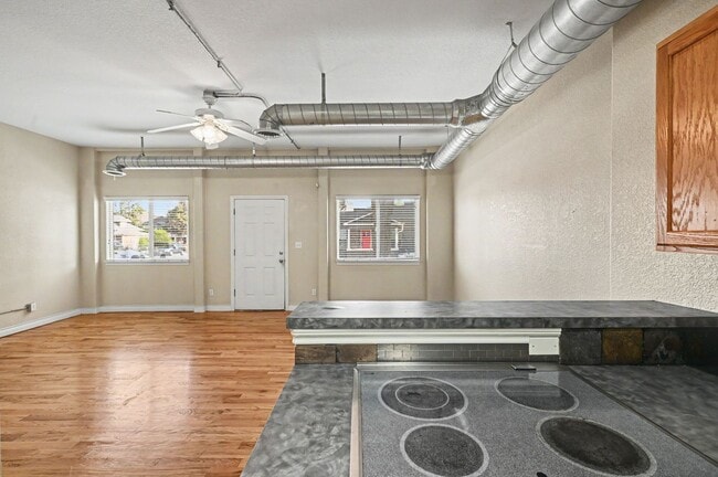 Photo - 5132 W 41st Ave Unit 5132