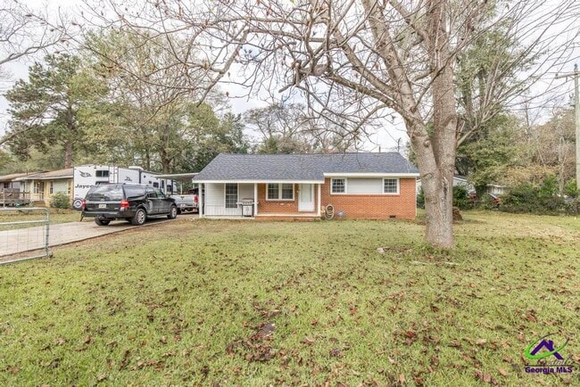 Building Photo - 100 Ravenwood Way