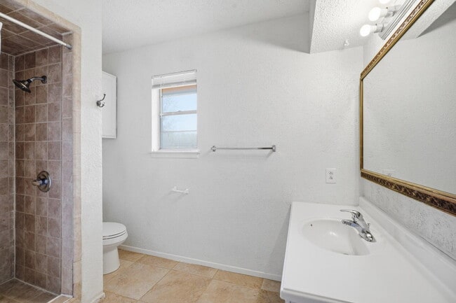 Photo - 7909 Albany Ave