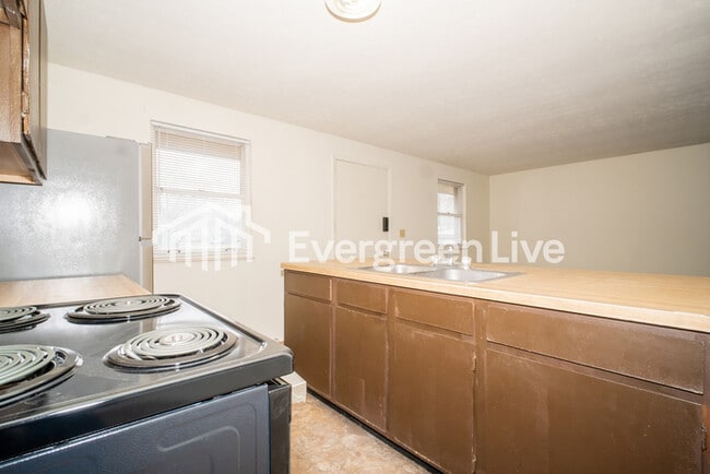 Photo - 8209 Mount Washington Dr