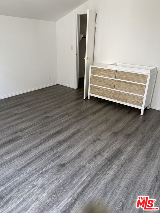 Photo - 451 S La Peer Dr