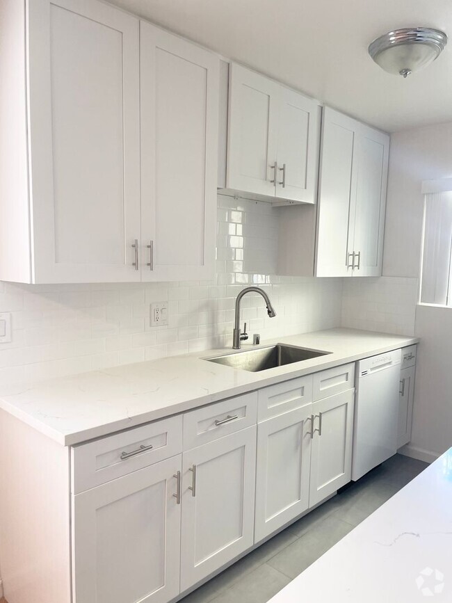 Building Photo - Beautiful 1 Bedroom Rental