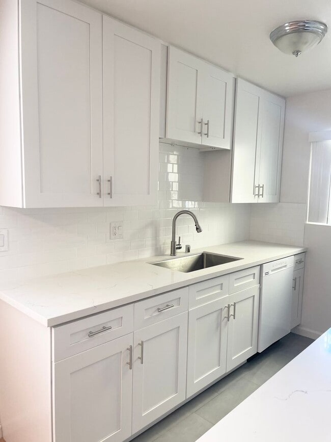 Beautiful 1 Bedroom - Beautiful 1 Bedroom House