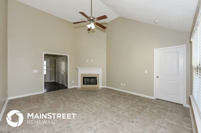 Photo - 414 Hartford Cir