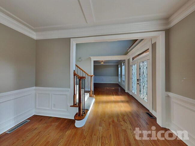 Photo - 2221 Morning Dew