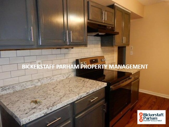 Photo - Spacious Modern Living. The Lifestyle You Deserve.