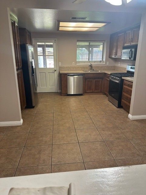 Photo - 12202 Magruder Ave
