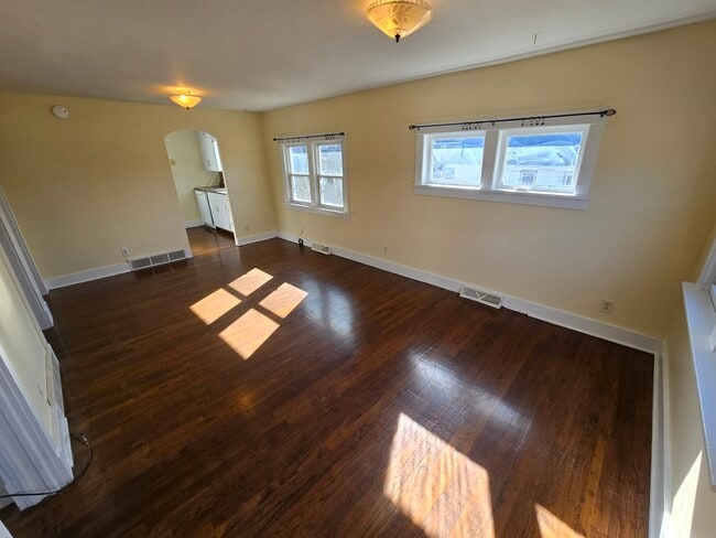 Photo - 1215 Fairway St